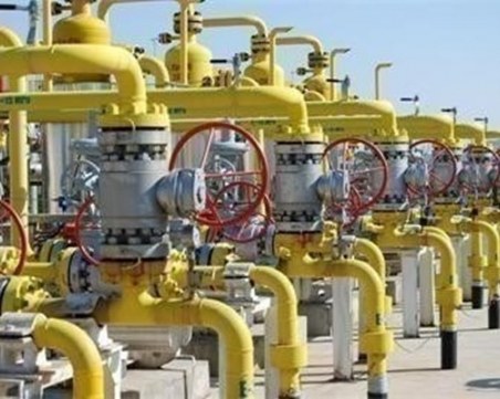 Кирил Петков: Правителството не е искало от Гърция слотове за втечнения газ