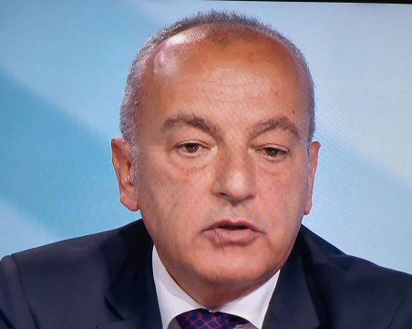 Гълъб Донев: Ще се опитаме да довършим договора, който имаме с 