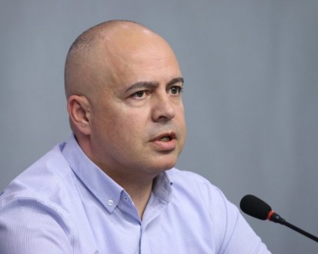 Георги Свиленски: Служебното правителство върна кадрите и модела на ГЕРБ и ДПС в управлението