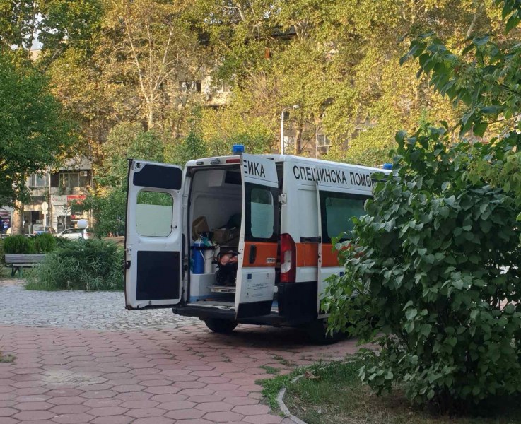 Пловдивски лекар изпадна в амок, барикадира се и заплашва с убийства