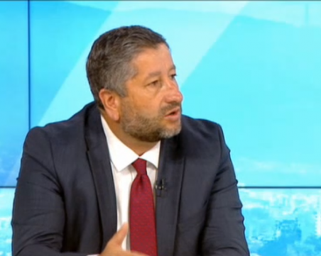 Христо Иванов: В бюджета има пари за компенсиране на високите сметки за енергия