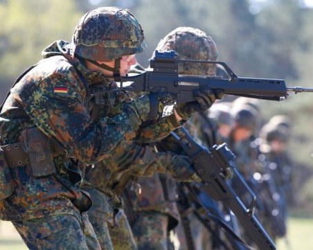 Обвиниха бивш германски офицер в шпионаж в полза на Русия