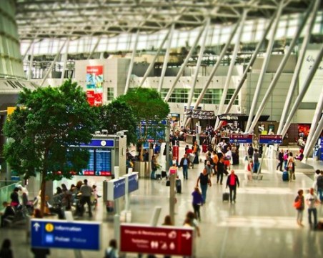 Почти всички полети на 