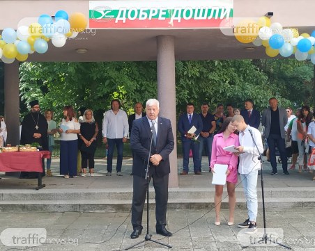 Здравко Димитров: Ще се постараем да им е топло на децата, правителството много обещаваше, но нищо не направи