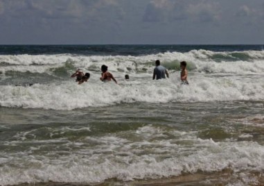 Двама мъже изчезнаха в морето край Созопол съобщава Нова телевизия Сигнал