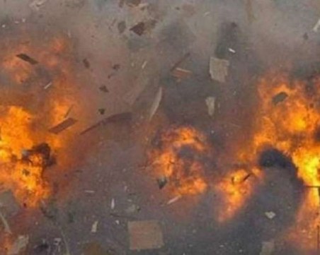 Взрив в джамия в Афганистан уби 18 души