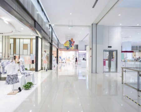 Празните руски молове стават... културни центрове