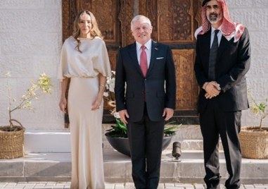 Кралското хашемидско семейство на Йордания обяви сватбата на Негово кралско