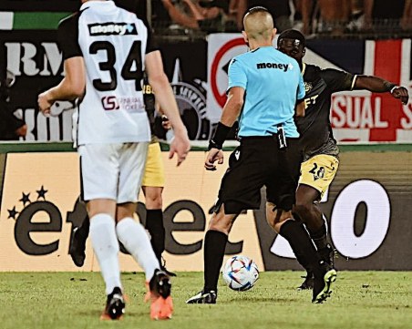 Ботев към Волен Чинков: Football - Money +