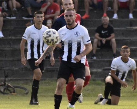 Дубълът на Локомотив с нулево равенство срещу Саяна