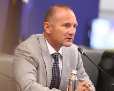 Енергийният министър: Цената на американския втечнен газ ставаше твърде висока