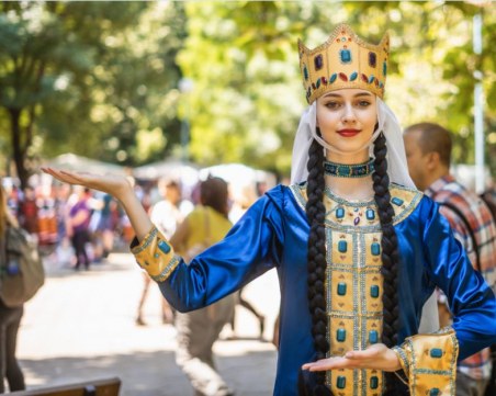 Мюзикъли и циркови спектакли в парк 