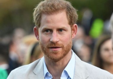 Принц Хари пристигна в Балморал няколко часа след брат си