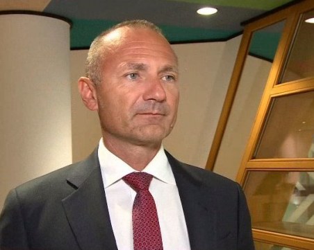 Енергийният министър: Ще има значително намаляване на цената на газа от октомври