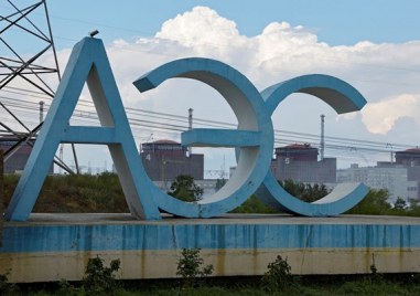 Операторът на АЕЦ Запорожие обмисля спирането на последния работещ реактор