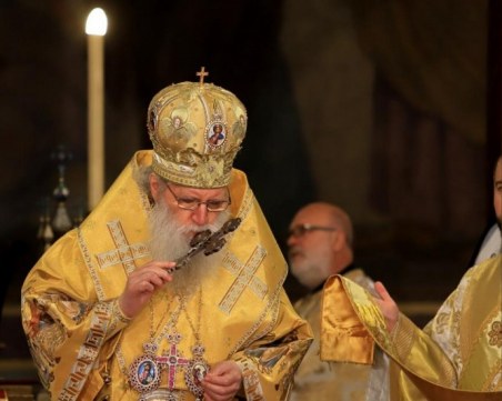 Здравният министър: Патриарх Неофит е в добро здраве