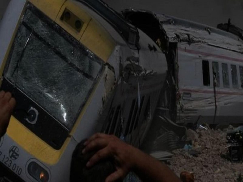 Трима души загинаха при влакова катастрофа в Хърватия