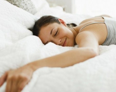 Как позата, в която спим, влияе на здравето ни