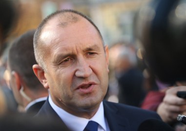 България се нуждае от стабилно редовно правителство и работещ парламент