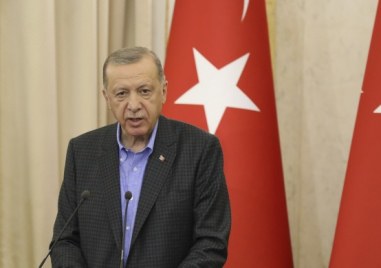 Турският президент Реджеп Тайип Ердоган призова арменските власти да напуснат