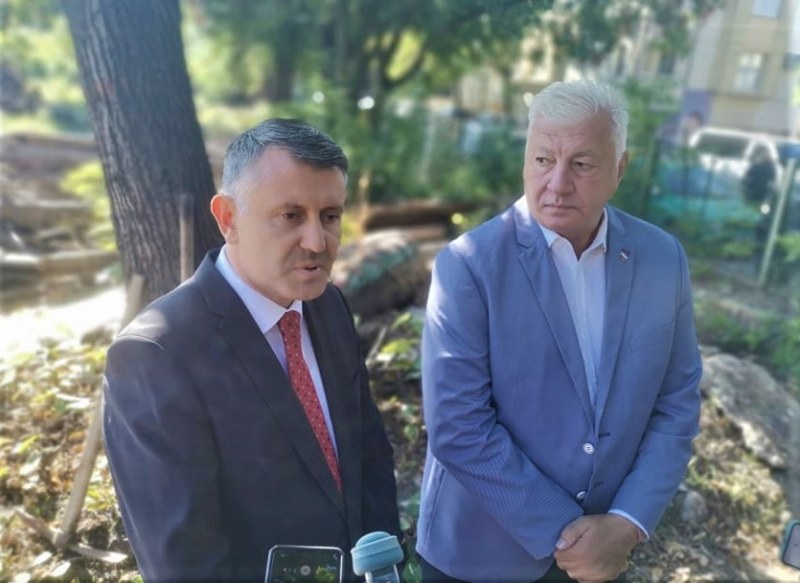 КАТ и ОКТ се срещат с кмета, умуват как да облекчат тежкия трафик при ремонтите в Пловдив