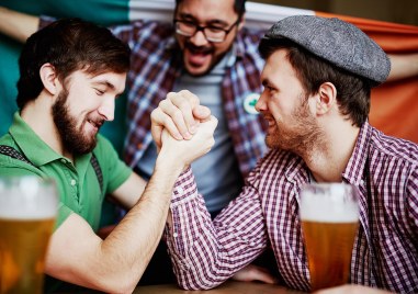 Рибарите казват Каквато стръвта такава и рибата  Порочен кръг  Нека да се