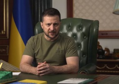 Украинският президент Володимир Зеленски обвини Русия в изтезания и военни