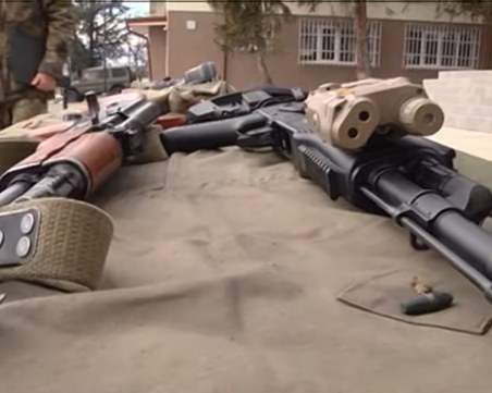 Армията преоборудва 12 000 автомати АК-47 