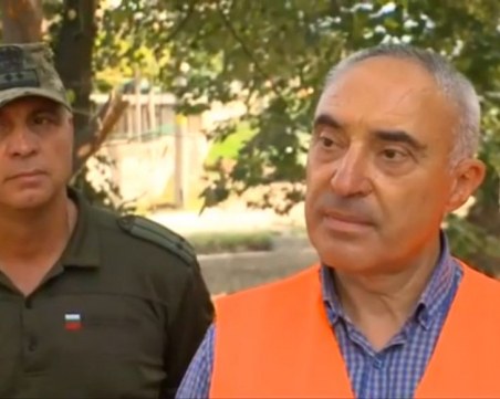 Всички къщи и дворове в Слатина са почистени! Доброволците се насочват към Богдан и Каравелово