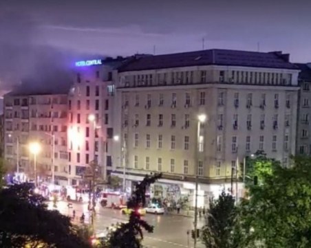 Неизправно зарядно вероятно е причинило пожара в столичния хотел, пострадалите са 10 души