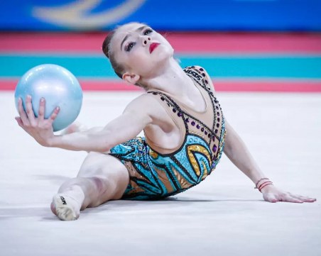 Шеметен дебют! Николова донесе дълго чакан медал за България