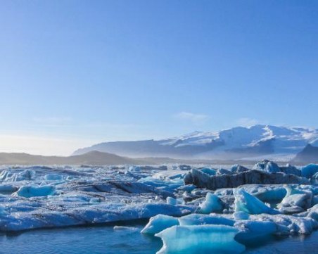 Учени искат да замразят полюсите на Земята със серен диоксид, за да понижат температурите