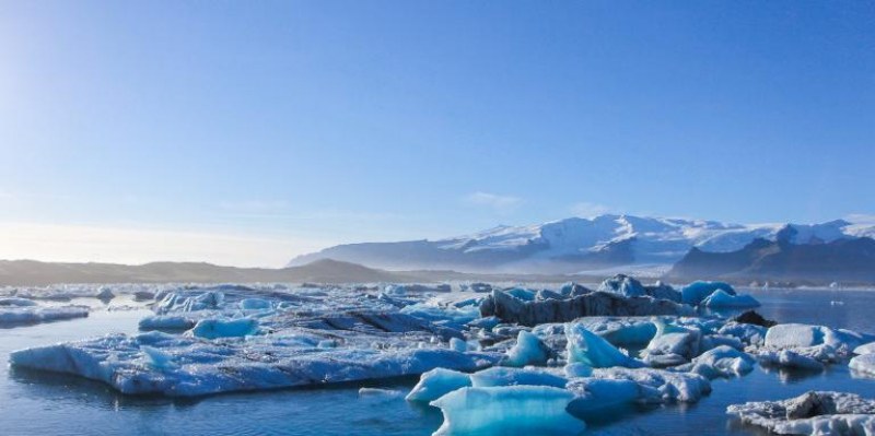 Учени искат да замразят полюсите на Земята със серен диоксид, за да понижат температурите