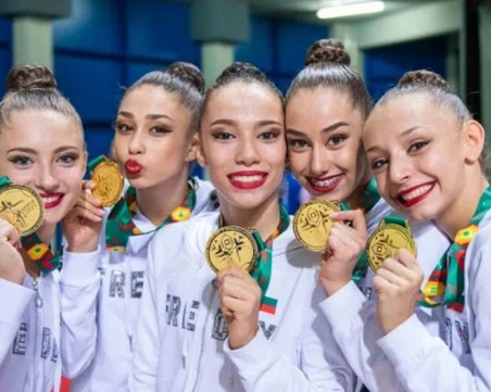 Страхотни! Ансамбълът с втора титла за България на Световното първенство