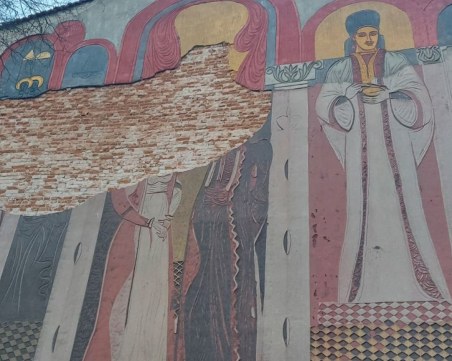 Започва спасяването на сграфитото