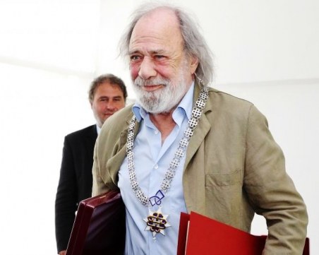 Почина актьорът Доси Досев