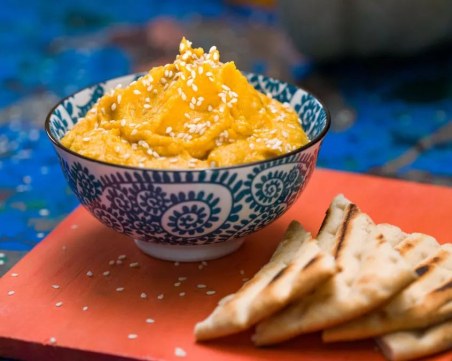 Есента пристига! Направете си домашен хумус от тиква