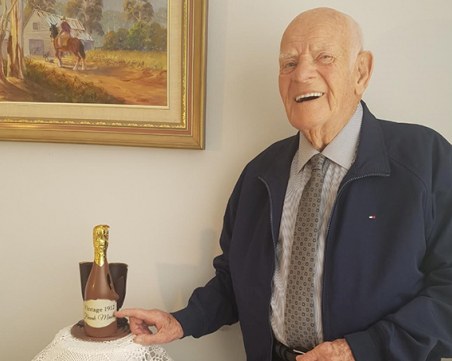 Най-възрастният мъж в Австралия е починал на 110 години