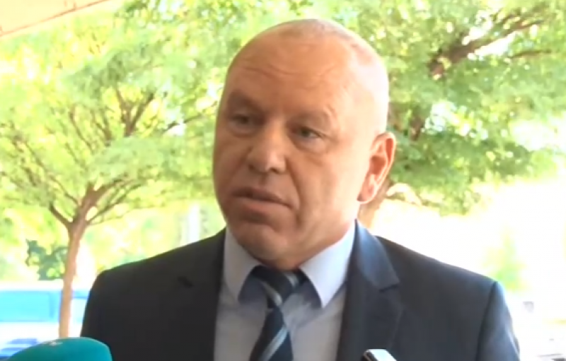 Разбиха група за нелегален превоз на мигранти в Сливенско