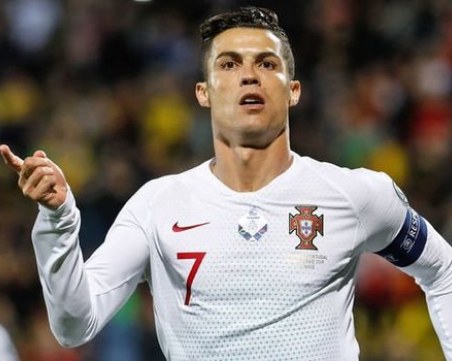 Кристиано Роналдо категоричен, че няма да се отказва от националния отбор