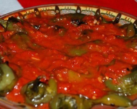 Рецепта за печени чушки с мед