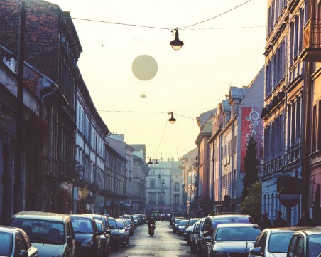 Заслужава ли си да държите колата пред блока, ако не я ползвате