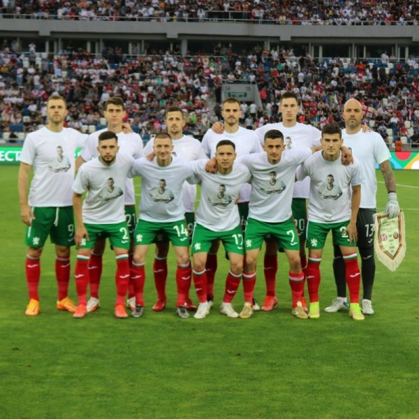 Мъжкият национален отбор по футбол търси днес първи първа победа
