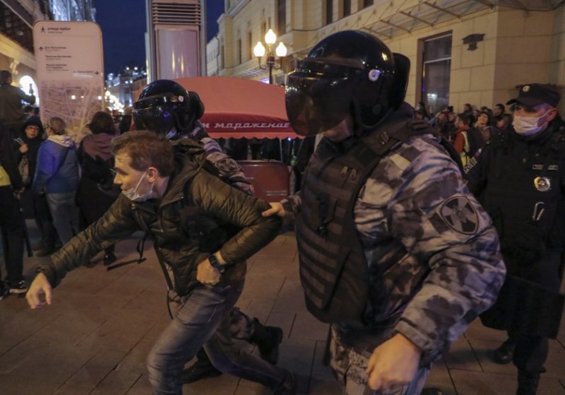 Протести и десетки арестувани в Русия след обявената частична мобилизация