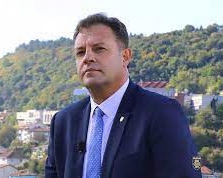 Кметът на Велико Търново: Стига вече разделение между българи и българи