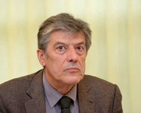 Почина социологът Антоний Гълъбов