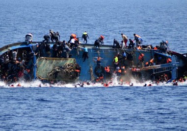 Най малко 77 мигранти са се удавили край бреговете на Сирия