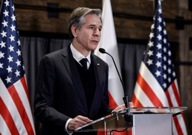 Съединените щати Япония и Южна Корея предупредиха че ако Северна