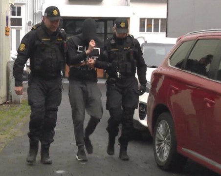 Арестуваха четирима заподозрени в подготовка на атентати в Исландия