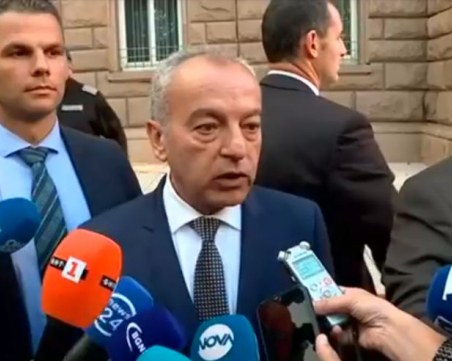 Гълъб Донев: Няма заплаха от петролно ембарго за България